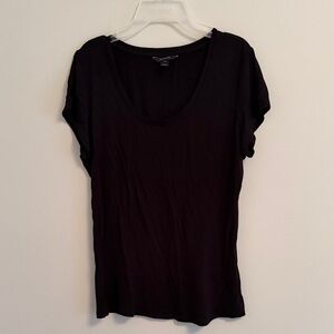 RW&CO. Elegant Black Short Sleeve Tee